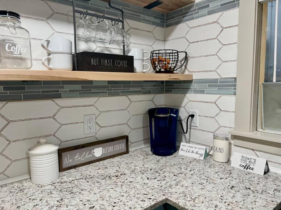 Riverside Relaxer W/Hot Tub+Fire Pit +Wifi & View Franklin Exterior foto